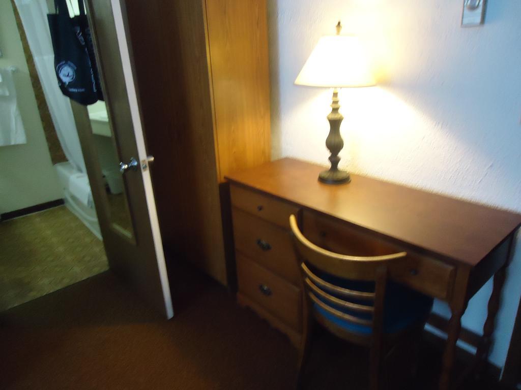 Kennedy Inn St. Andrews By The Sea Kamer foto